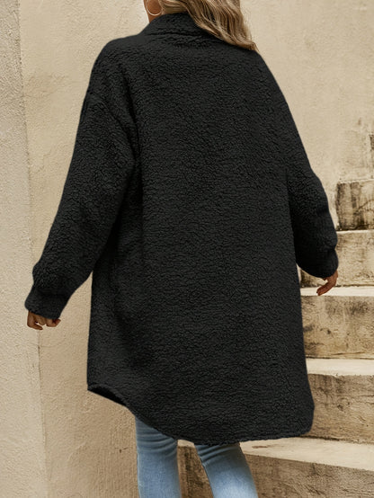 Milou – Kappan som bär elegans genom varje steg