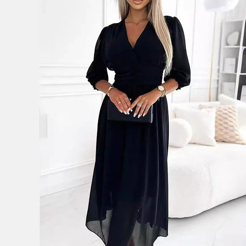Helena – Lätt och elegant klänning för alla tillfällen