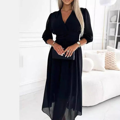 Helena – Lätt och elegant klänning för alla tillfällen