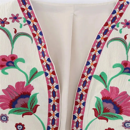 Astrid - Kort broderad väst
