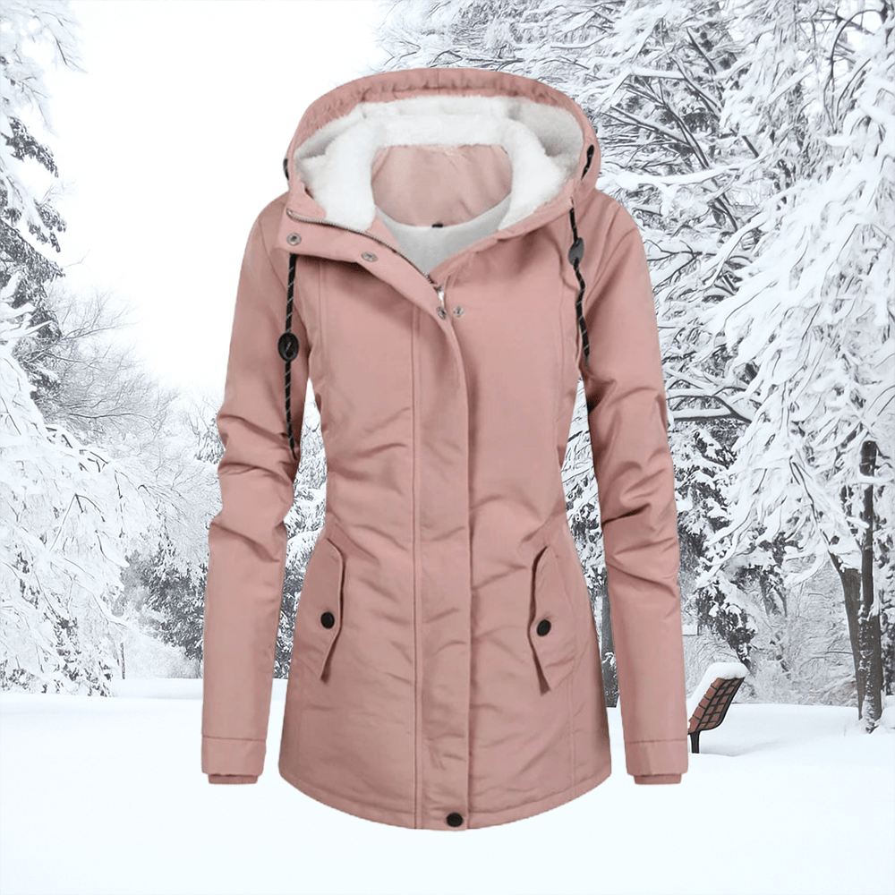 Marita – Den värmande och stilfulla vinterjackan - Véloria Studios